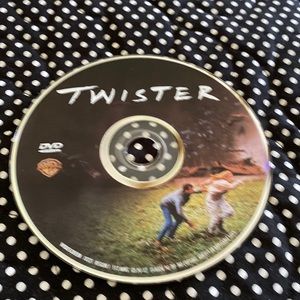 Gently used DVD Twister no original case 🌪